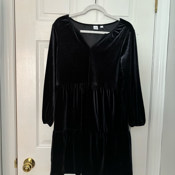 Velvet Tiered Mini Dress (with Pockets!) BNWT - Picture 2 of 4
